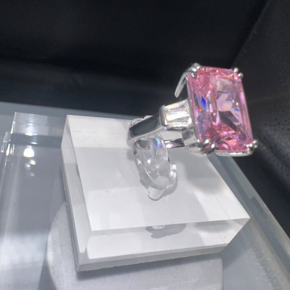 Pink Cubic Zirconia Emerald Cut Silver Ring Size 7 - Picture 6 of 12